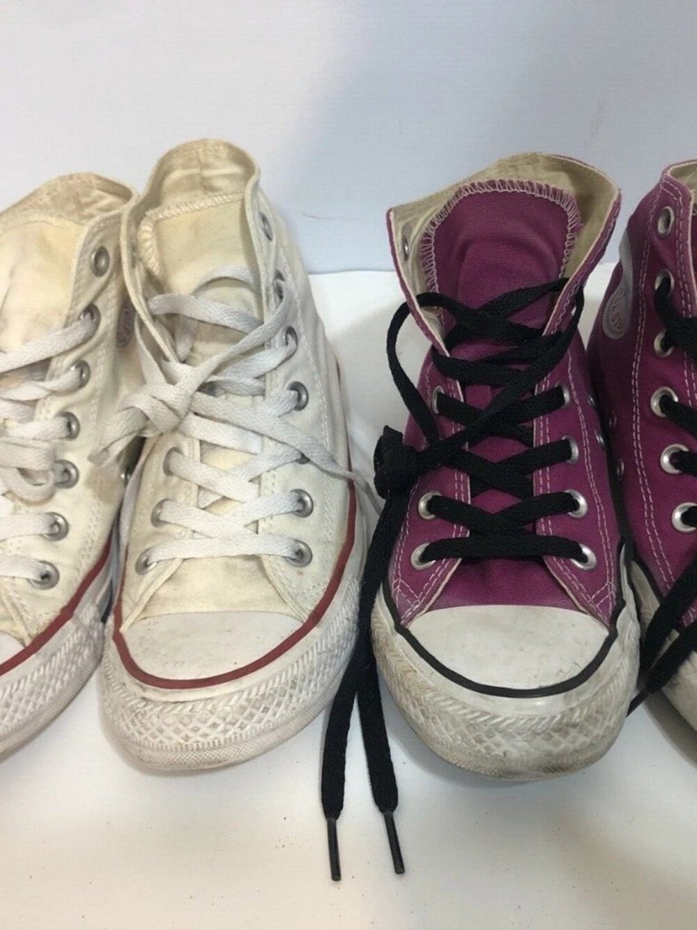 Lot of 2 Converse Chuck Taylor All Star Sneakers White & Purple M7650 Wmn Sz 7